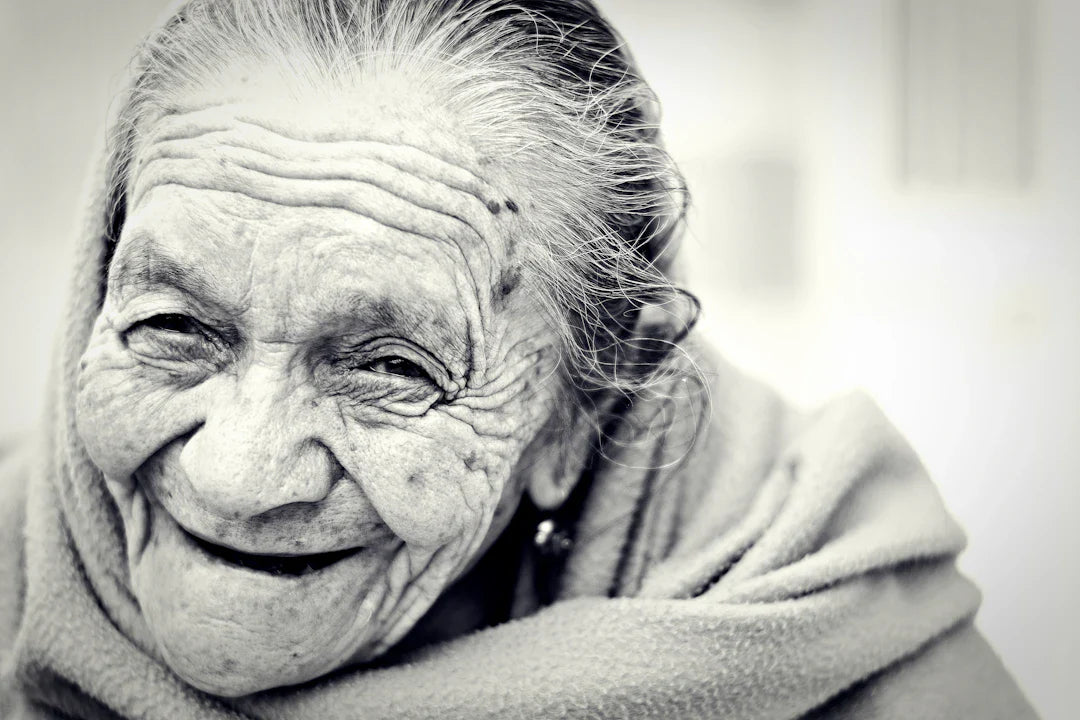 The Aging Skin Dilemma Combatting Its Effects Naturally